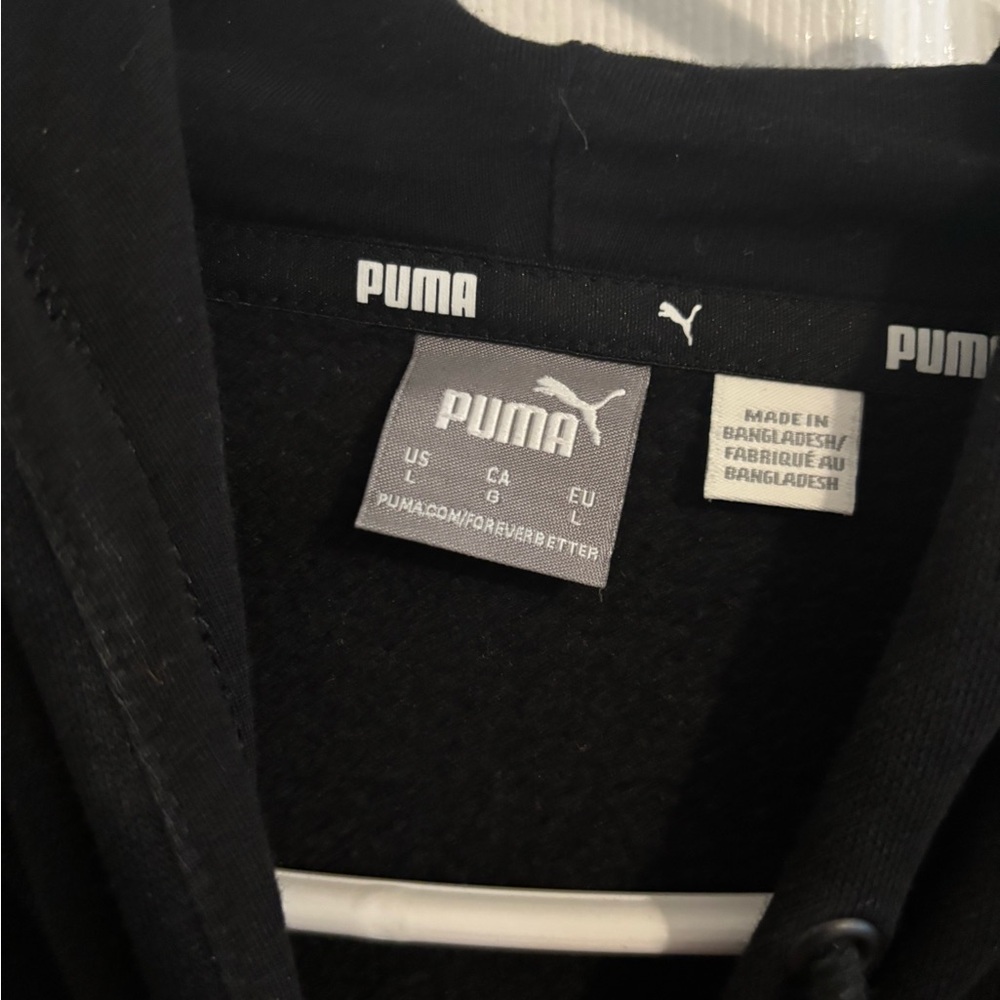 PUMA Classic Black Sweatshirt